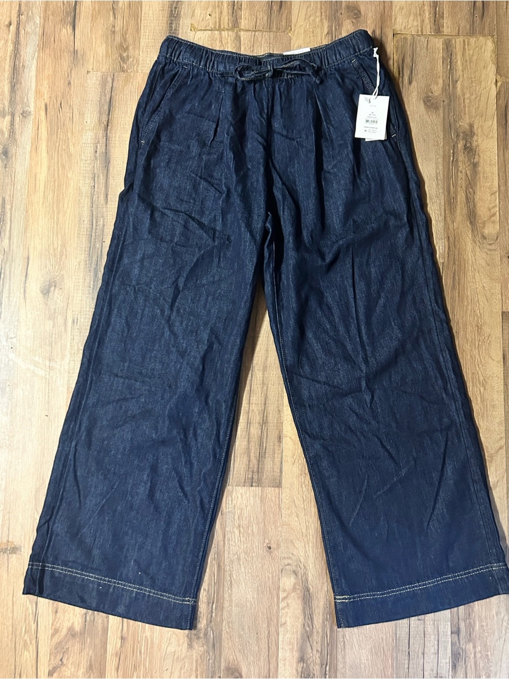 Free Assembly Women’s Mid Rise Elastic Waist Relax Wide Leg Jeans Medium